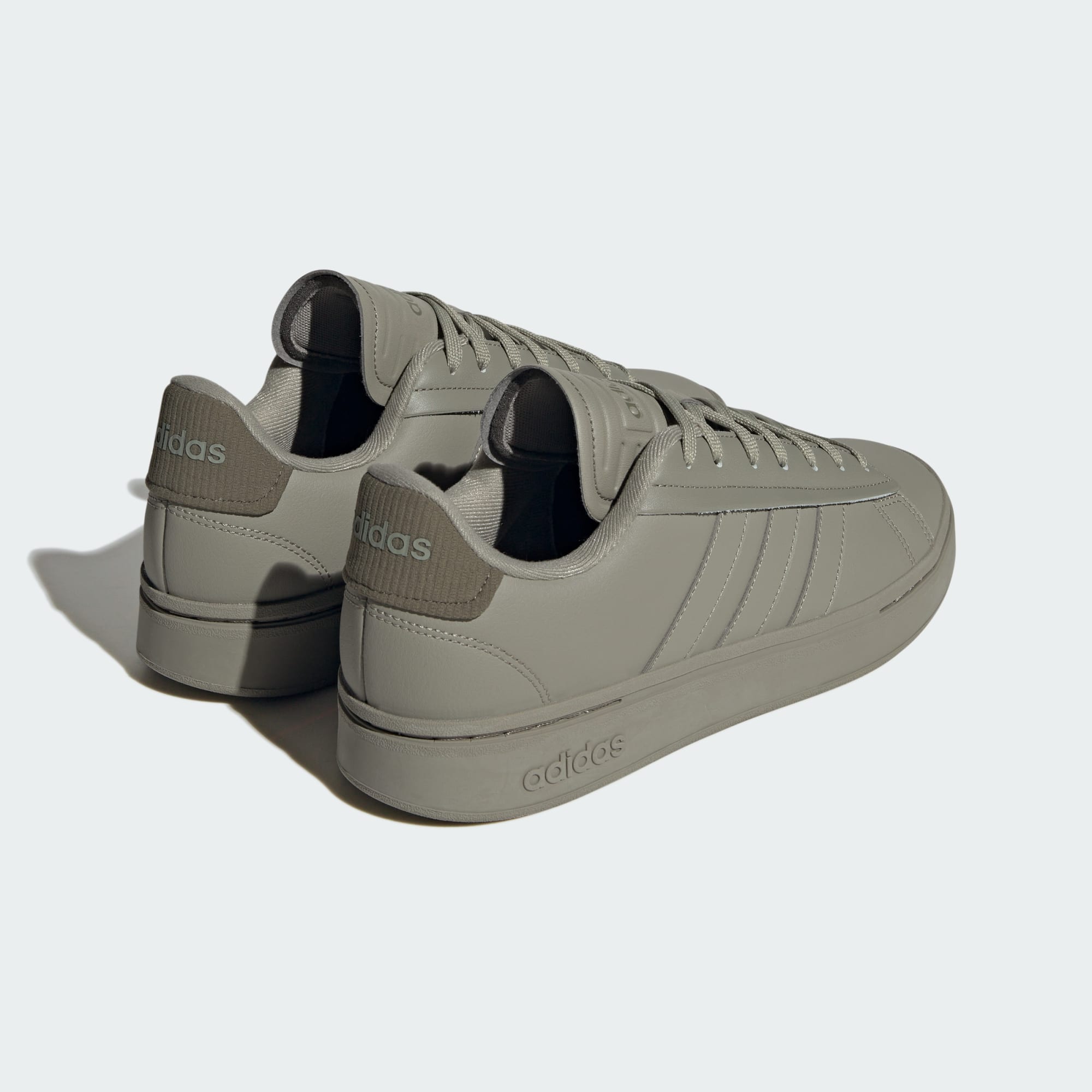 Adidas Grand Court Alpha IG0657